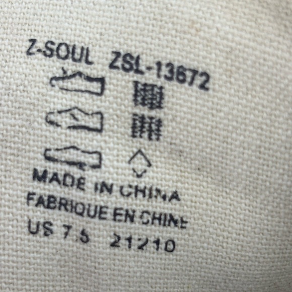 TAOS Women's Z-Soul Sneaker Shoe Support Comfort Grey Flat Canvas Lace Up 7.5 - Picture 13 of 13